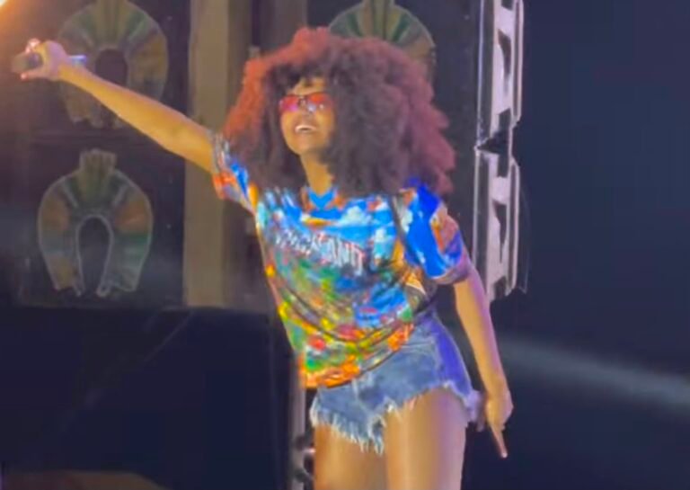 Cantora fez participação especial no litoral paraense, embalou o público ao som do tecnobrega e já se prepara para os próximos eventos da carreira.