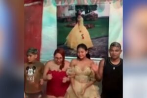 Familiares, amigos e vizinhos organizaram uma homenagem à debutante um dia após o desabamento do piso de uma casa de eventos na Cidade Velha.