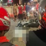 Acidente ocorreu na madrugada deste domingo (26); mototaxista ficou ferido e causas da batida ainda serão investigadas.
