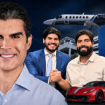 Montagem com as fotos de Helder Barbalho, Adriano Coelho e João Coelho, além de imagens de um jato, uma ferrari e um relógio de luxo.