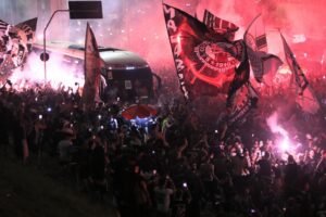 Remo encara Corinthians diante da 2ª maior média de público do Brasileirão