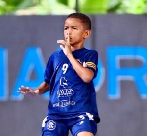 Joia do Remo ganha chance no Palmeiras aos 9 anos