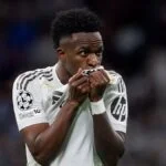 Vini Jr. renova com o Real Madrid e assina contrato até 2032
