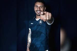 Paraguaio de 26 anos assina com o Leão até 2029; clube adquiriu 50% dos direitos econômicos do jogador por cerca de R$ 3 milhões