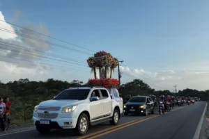 Na imagem em destaque, a chegada da Imagem Peregrina em Tracuateua