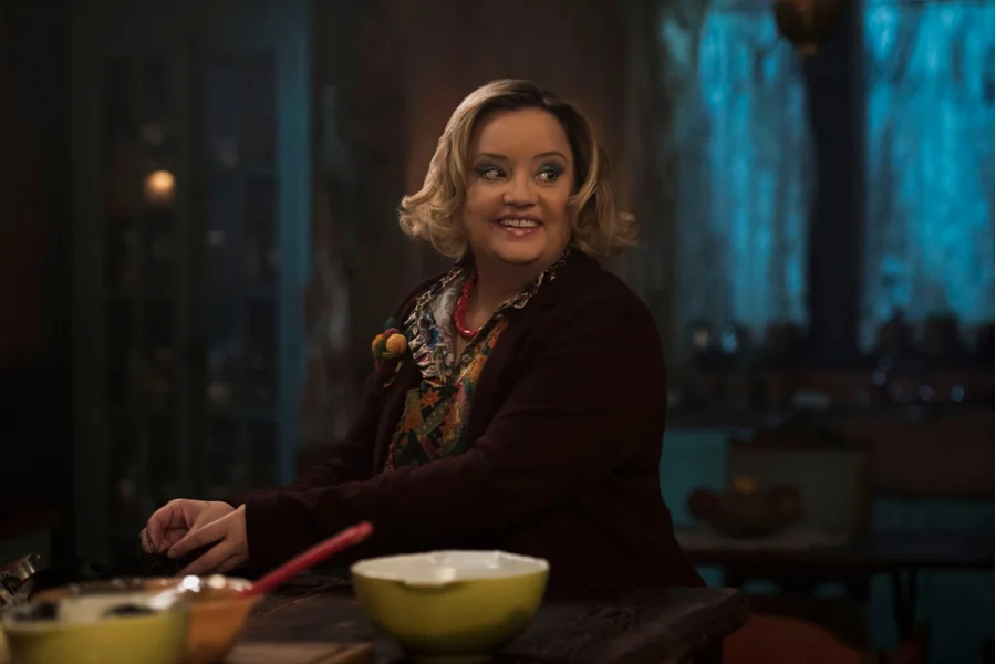 Na imagem em destaque, a atriz Lucy Davis