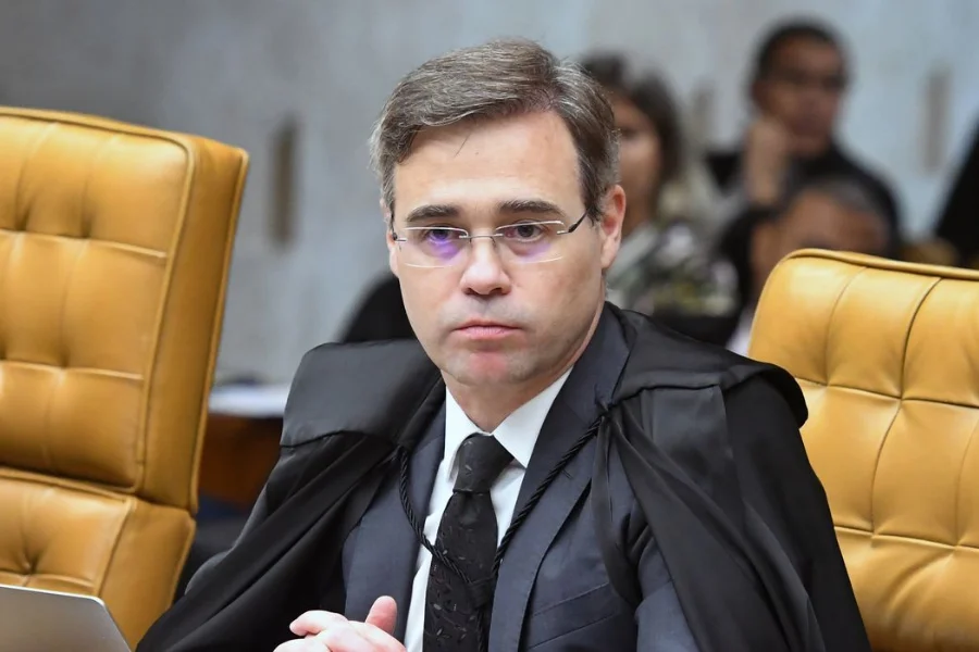 Na imagem em destaque, o Ministro do TSE, André Mendonça