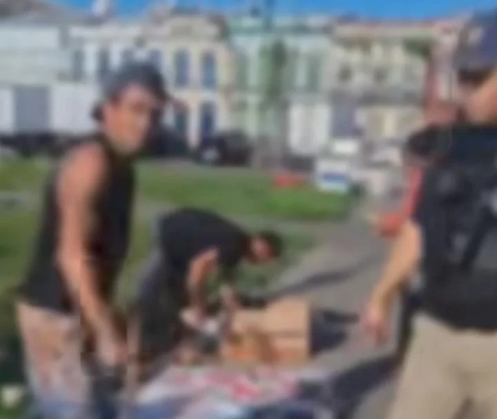 retirada feira dos viciados praça do relogio
