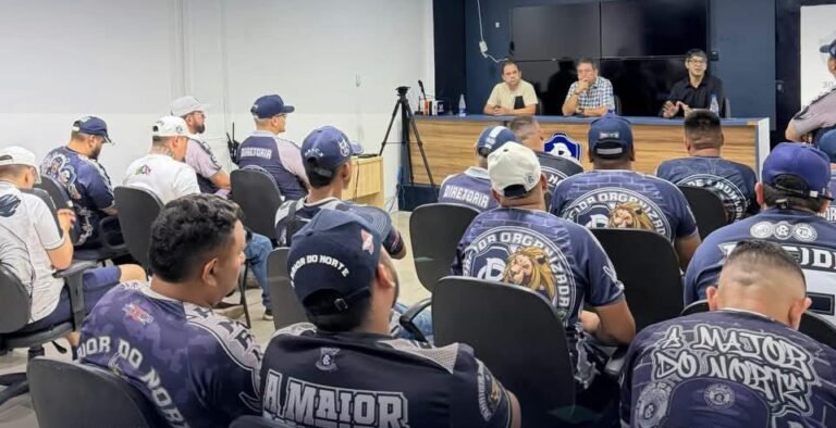 Organizada se reúne com diretoria do Remo após protestos