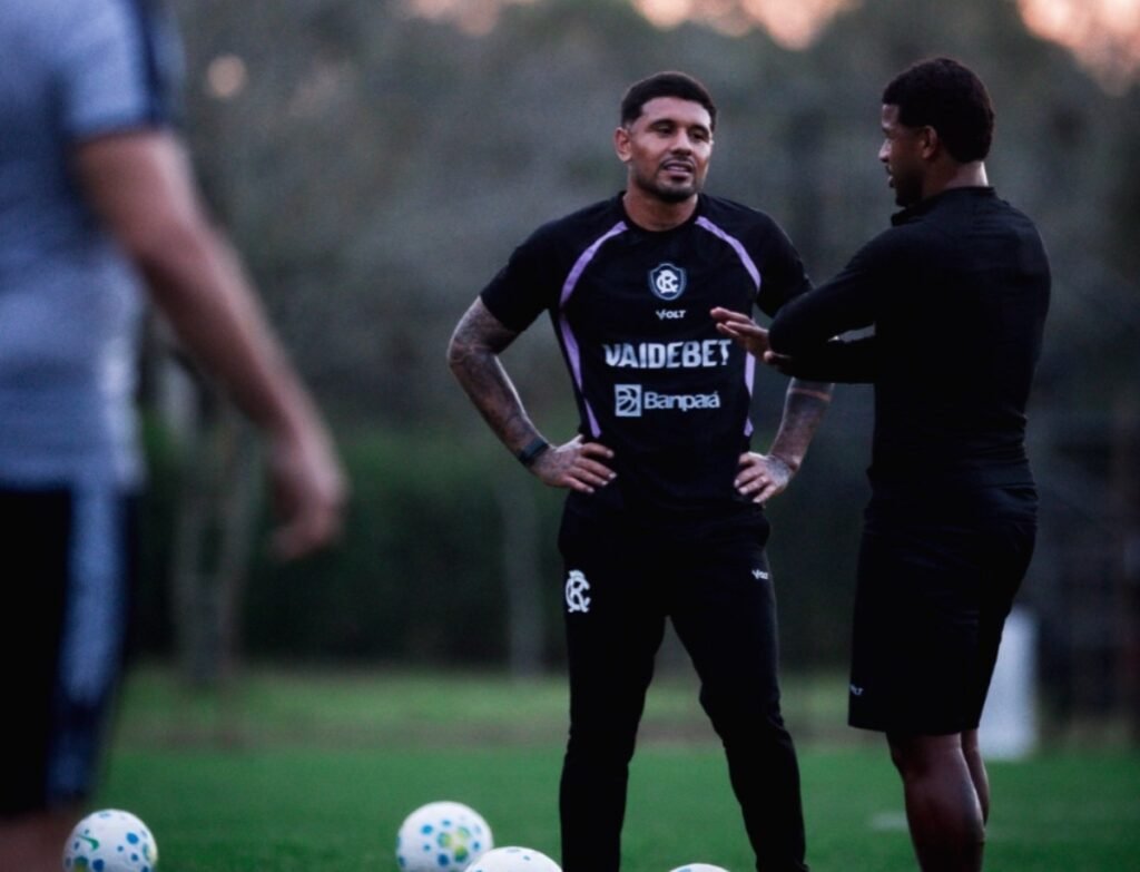 Pela 23ª rodada da competição nacional, Colorado tenta encerrar jejum de vitórias em casa, enquanto Leão busca primeiro triunfo como visitante no pós-Copa para empurrar o rival para a degola.
