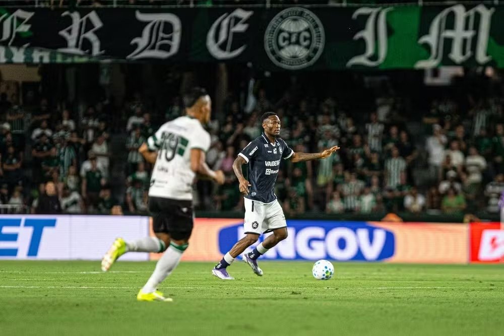 Remo busca vitória inédita sobre o Coritiba na Série A