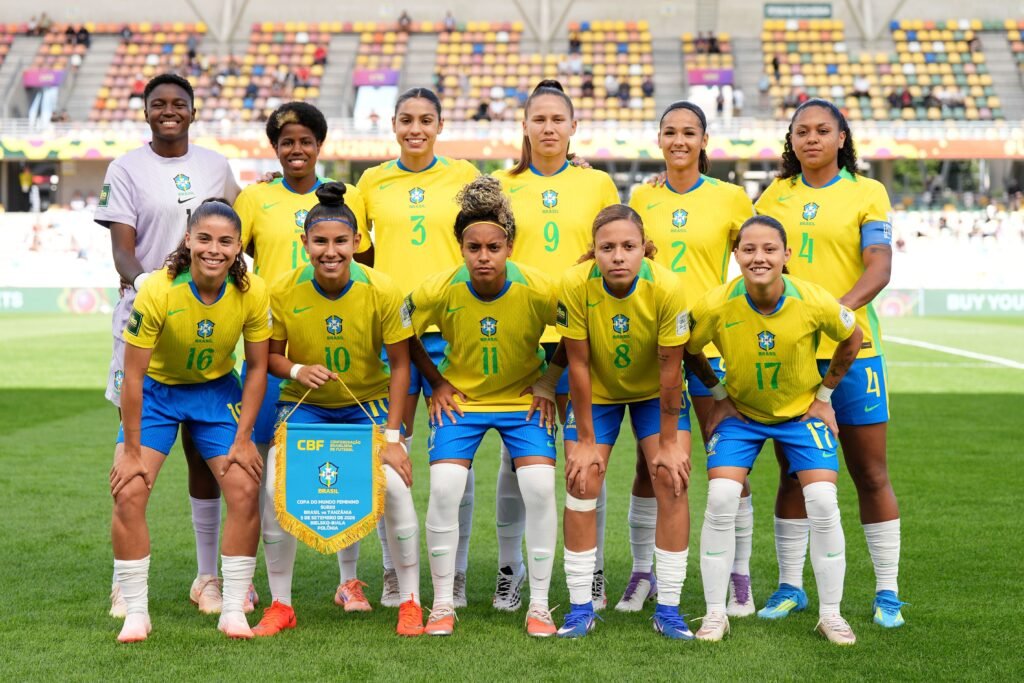 Seleção Feminina estreia com goleada e marca histórica no Mundial