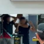 Na imagem em destaque, o momento da ação criminosa