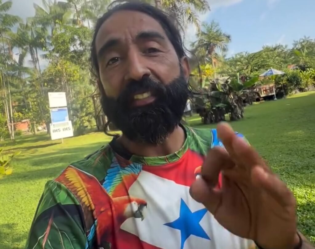 Homem-Peixe diz ser inocente após acusações na Colômbia