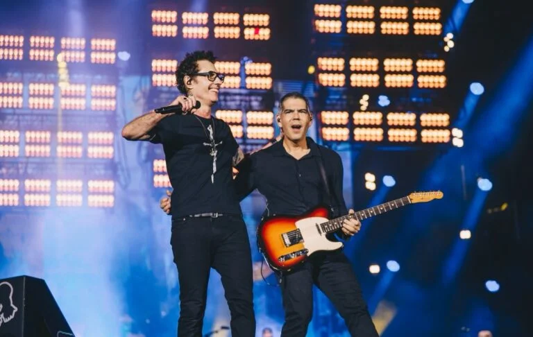 capital inicial se apresentando no rock in rio